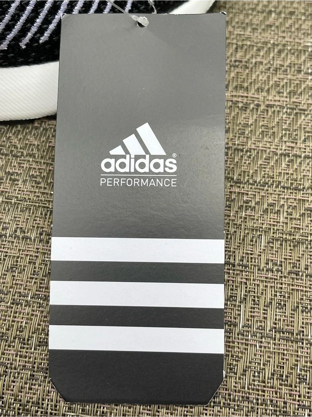 Adidas Women’s Swift Run 22 W Size 6.5 Athletic Shoes NWT